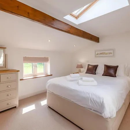 3 Bed In Oc-w30775 Holiday home *