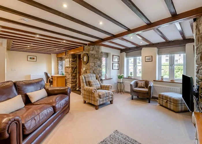 3 Bed In Oc-w30775 West Burton