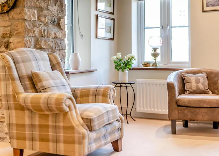 3 Bed In Oc-w30775 West Burton