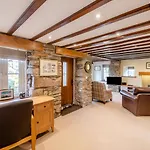 3 Bed In Oc-w30775 West Burton